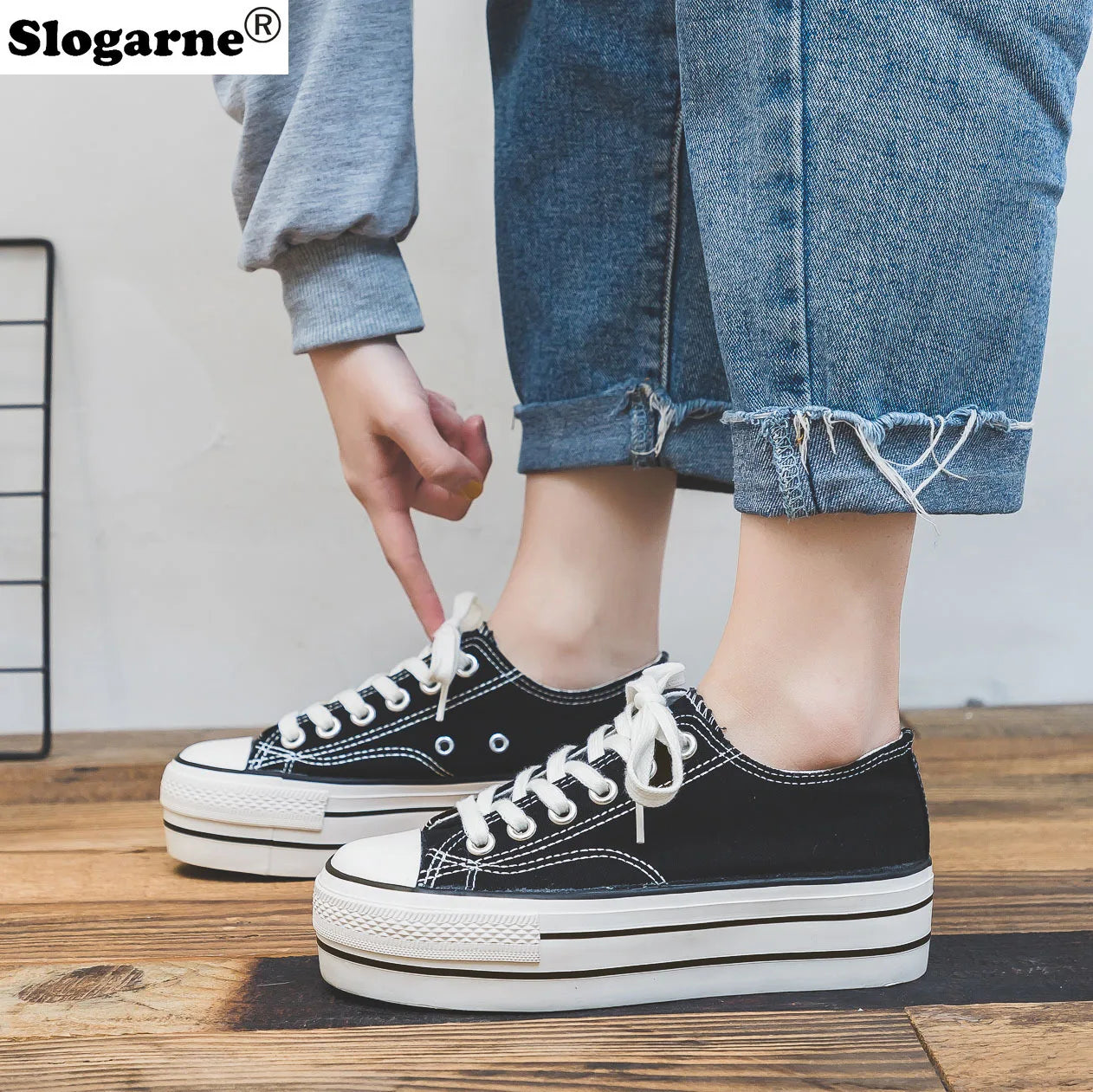 👟💖 Γυναικεία Canvas Sneakers με Κρυφό Τακούνι & Παχιά Σόλα 4.5CM 💖👟