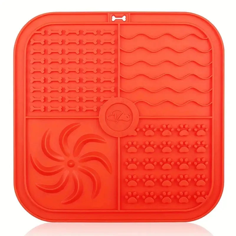 Silicone Lick Mat 🐶🍽️ | Slow Feeder & Distraction Pad 🛁 | Suction Base 🧲 | For Training & Bath Time ✅