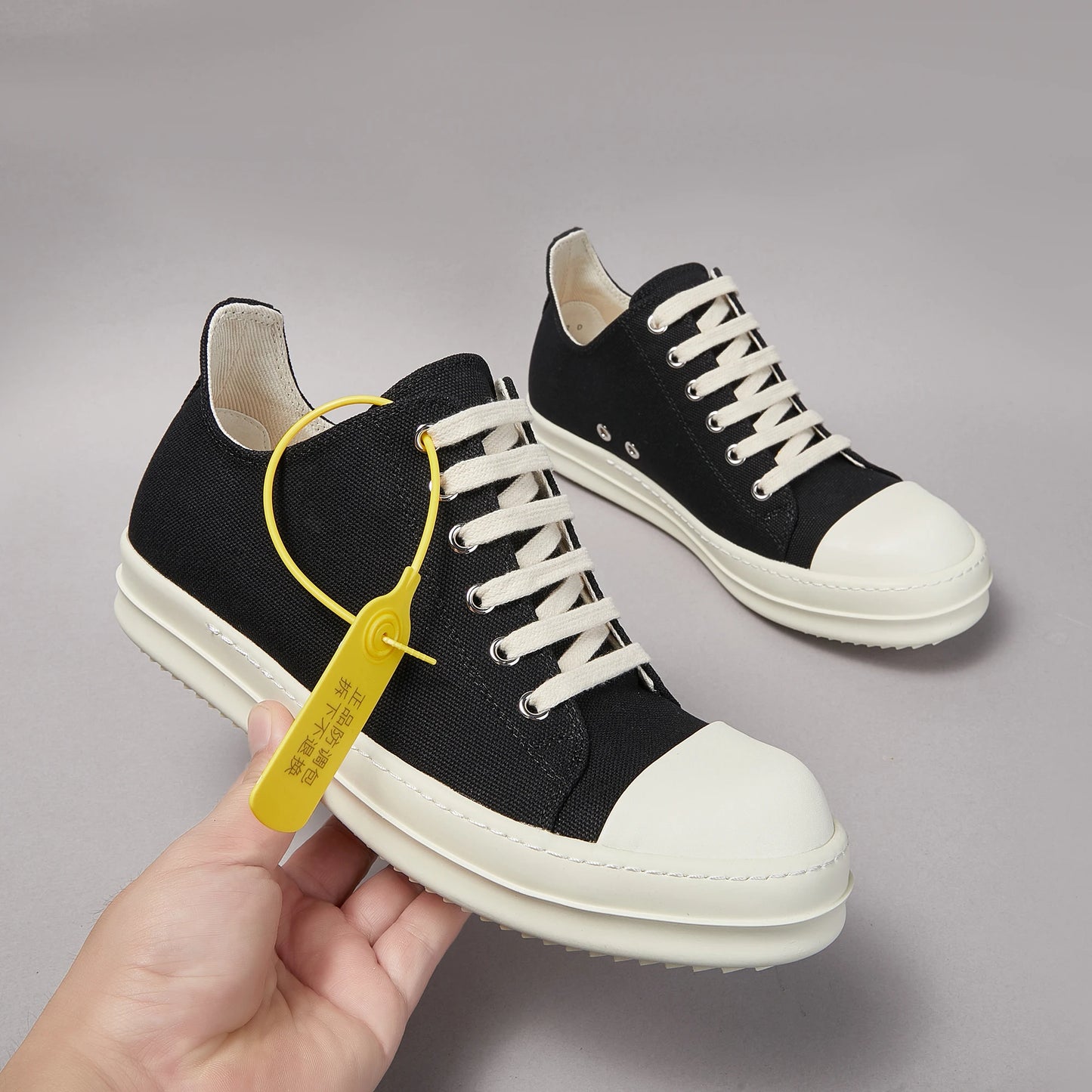 👟✨ Unisex Canvas Sneakers – Κλασικό & Διαχρονικό Στυλ για Άνδρες & Γυναίκες ✨👟
