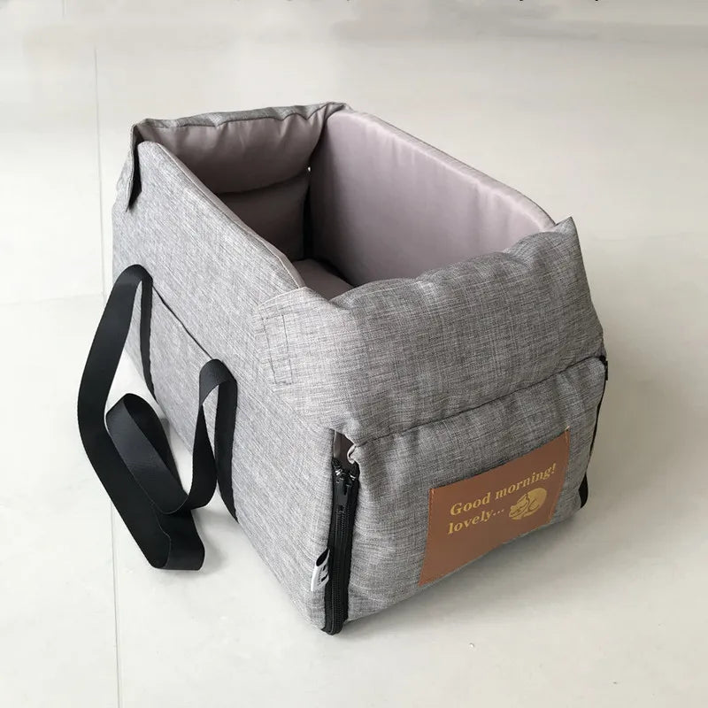 🚗🐶 Portable Console Booster Car Seat & Carrier – Πολυτελές Κάθισμα & Τσάντα Μεταφοράς για Μικρούς Σκύλους & Γάτες 🐾🛡️ Άνεση, ασφάλεια και στυλ – ακριβώς στο κέντρο της προσοχής!