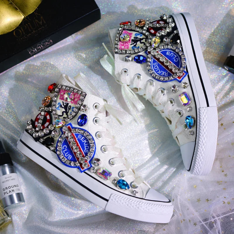 💎👟 Γυναικεία Canvas Sneakers με Διαμάντια – Χειροποίητα & Μοναδικά 👟💎
