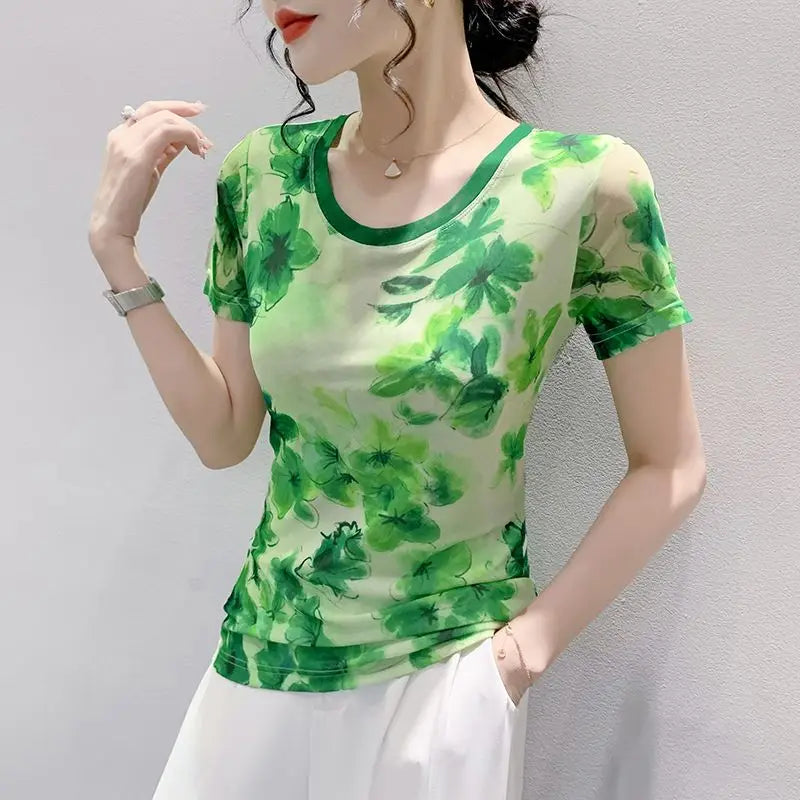 👚✨ Γυναικείο T-shirt με Κοντό Μανίκι – Μοναδικό Στυλ 2025!