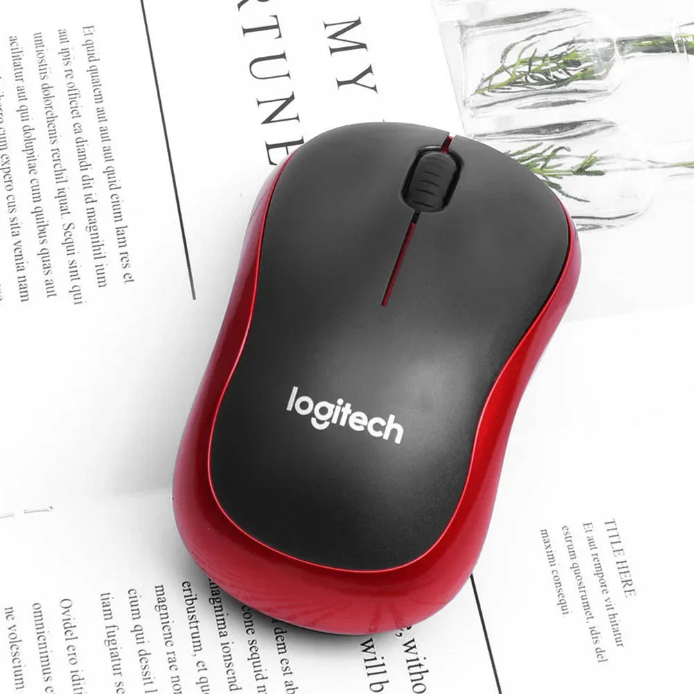 🖱️ Logitech M185 Wireless Mouse – 2.4GHz, 1000DPI, Εργονομικός & Φορητός 🔋 Καθημερινή άνεση με αξιοπιστία Logitech – για εργασία, gaming και φορητή χρήση