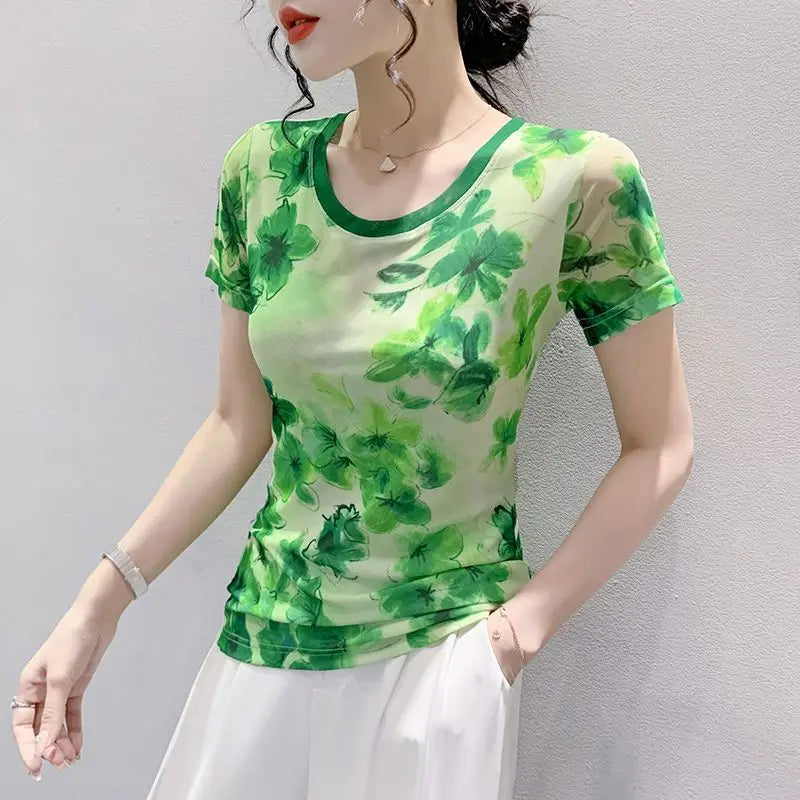 👚✨ Γυναικείο T-shirt με Κοντό Μανίκι – Μοναδικό Στυλ 2025!