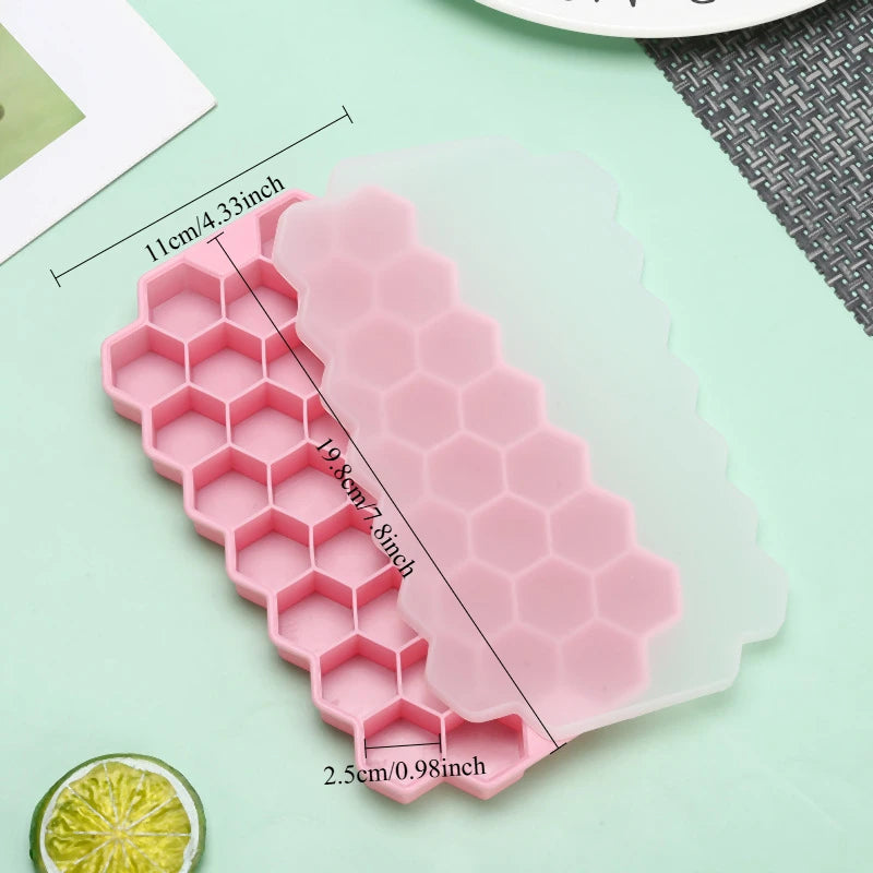🧊🍯 Honeycomb Ice Cube Trays – Σιλικονούχα Φόρμα Παγάκια Κυψέλης με Καπάκι ✨ (1/2/4 τεμάχια)