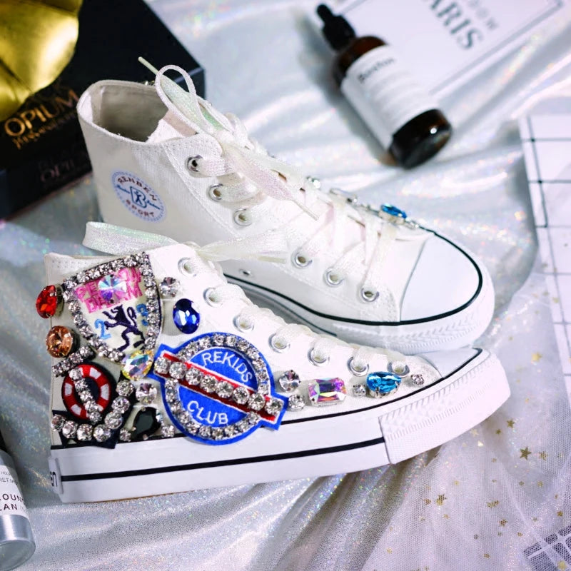 💎👟 Γυναικεία Canvas Sneakers με Διαμάντια – Χειροποίητα & Μοναδικά 👟💎