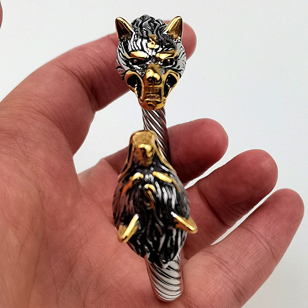 🐺 Viking Wolf “Geri & Freki” Stainless Steel Bangle – Ανδρικό Βραχιόλι Ανοξείδωτο με Κεφαλές Λύκων & Πατούσα Αρκούδας | Nordic Amulet Power