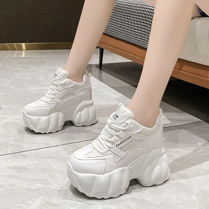 ✨👟 Γυναικεία Sneakers με 11CM Πλατφόρμα – Στυλ & Άνεση σε Νέα Ύψη 👟✨