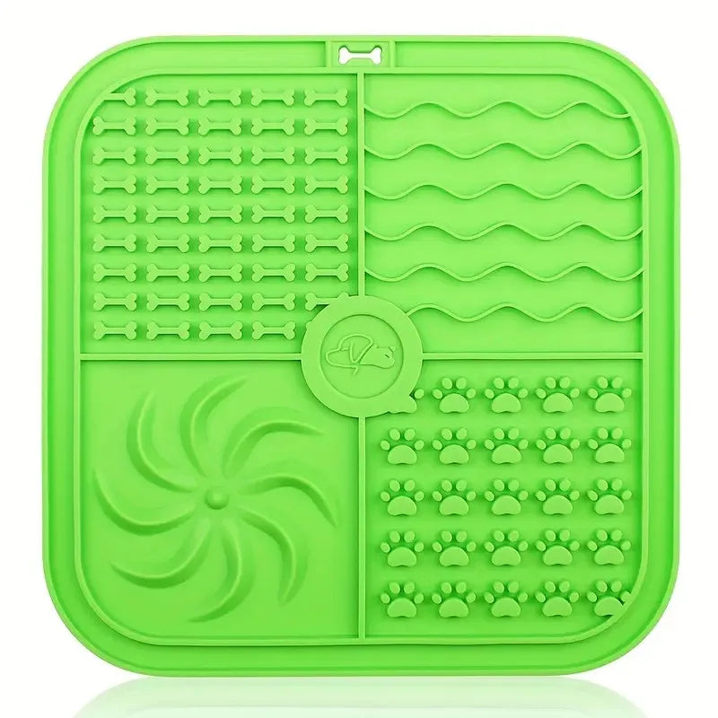 Silicone Lick Mat 🐶🍽️ | Slow Feeder & Distraction Pad 🛁 | Suction Base 🧲 | For Training & Bath Time ✅