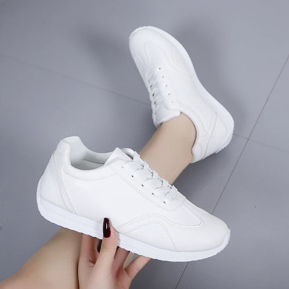 ✨👟 Λευκά Δερμάτινα Sneakers – Άνεση & Στυλ για Κάθε Μέρα 👟✨