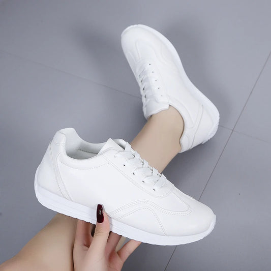 ✨👟 Λευκά Δερμάτινα Sneakers – Άνεση & Στυλ για Κάθε Μέρα 👟✨