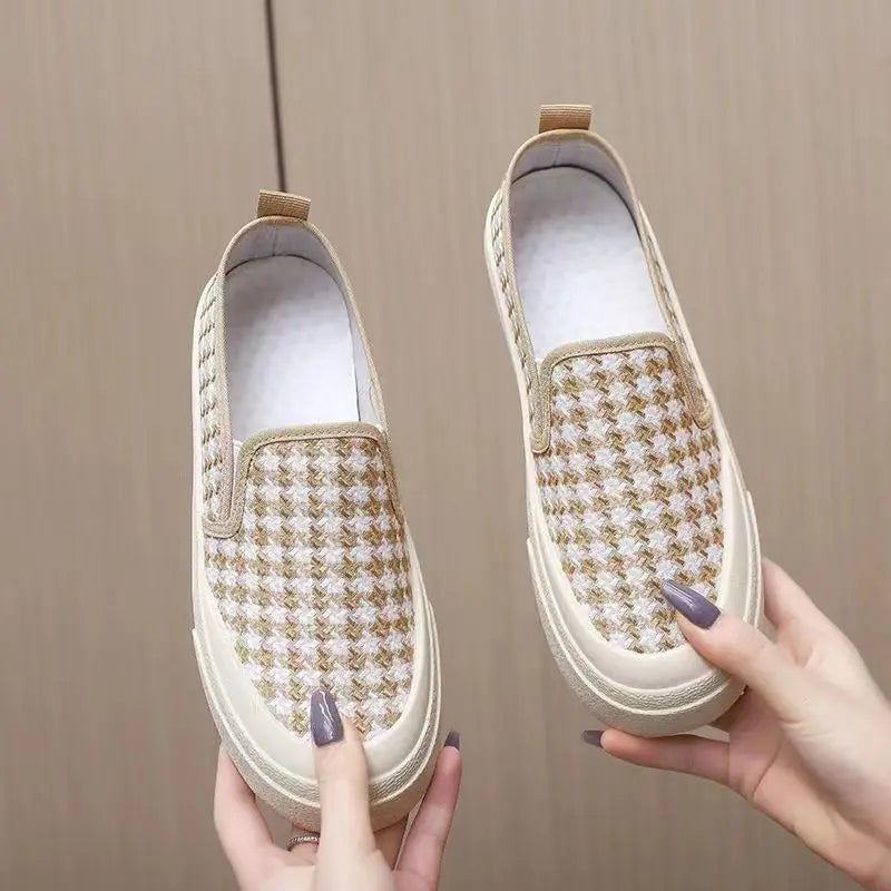 👟✨ Γυναικεία Canvas Slip-On Loafers – Άνεση & Στυλ για Κάθε Μέρα ✨👟
