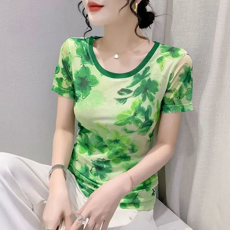 👚✨ Γυναικείο T-shirt με Κοντό Μανίκι – Μοναδικό Στυλ 2025!