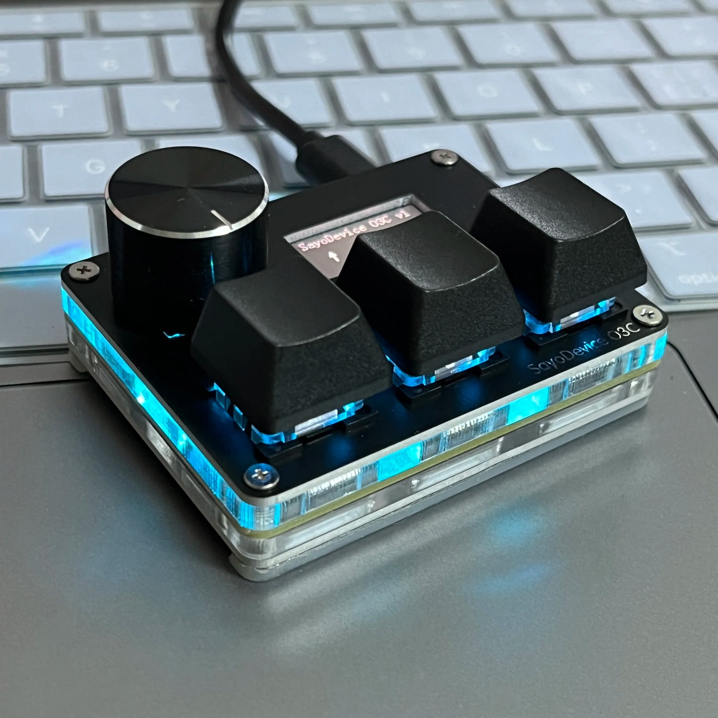 ⌨ O3C SayoDevice OSU Rapid Trigger Keyboard Hall Effect Magnetic Pink Switches • 8000Hz • Rapid Trigger • 0.05mm • Knob & IPS Screen • Copy/Paste Shortcuts