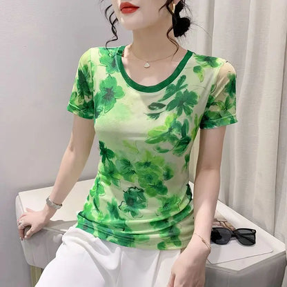 👚✨ Γυναικείο T-shirt με Κοντό Μανίκι – Μοναδικό Στυλ 2025!