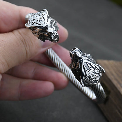 🐺 Viking Wolf “Geri & Freki” Stainless Steel Bangle – Ανδρικό Βραχιόλι Ανοξείδωτο με Κεφαλές Λύκων & Πατούσα Αρκούδας | Nordic Amulet Power