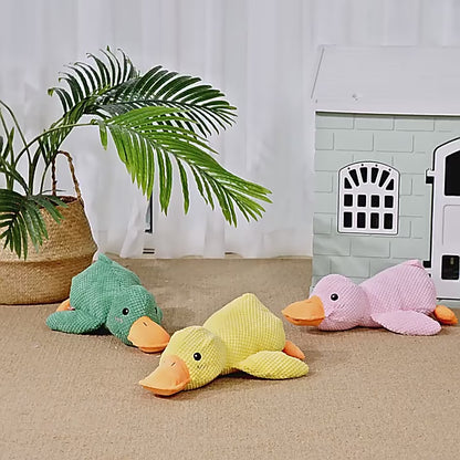 HOOPET Duck Dog Toy 🦆🐶 | Plush & Squeaky 🔊 | Cuddly Sleeping Toy 💤 | For All Sizes | Interactive & Chew-Friendly ✅